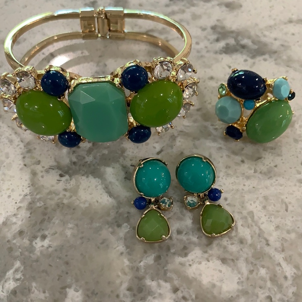 Banana Republic Jewelry Set